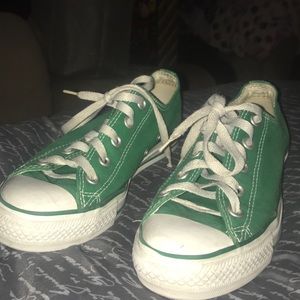 Green Converse BARELY WORN